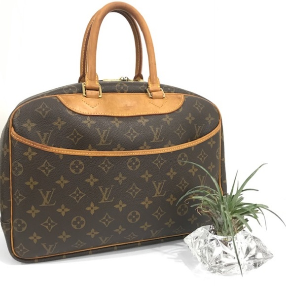 Louis Vuitton Handbags - Louis Vuitton Vintage Monogram Deauville Handbag